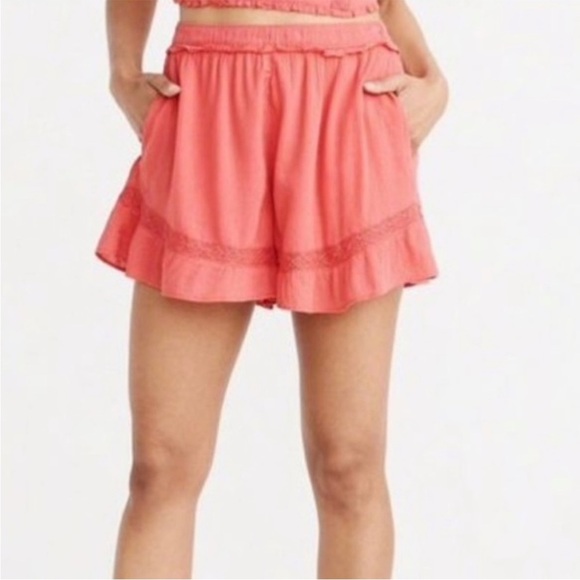 Abercrombie & Fitch Coral Ruffle Hem Shorts Med Boho Summer Festival Beachwear - Picture 1 of 5